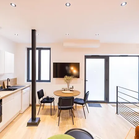 Apartment L'autel La Crypte Mysterieuse De - Sauna & Balneo