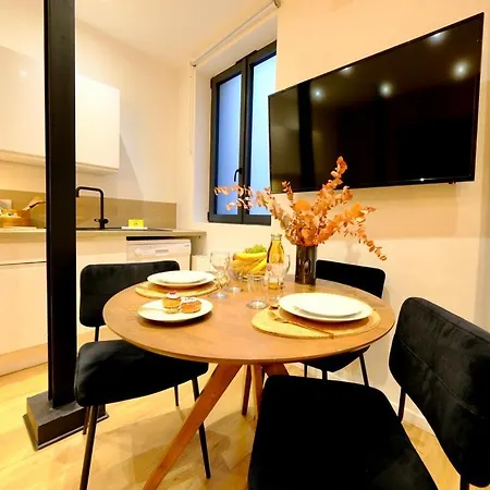 L'autel La Crypte Mysterieuse De - Sauna & Balneo