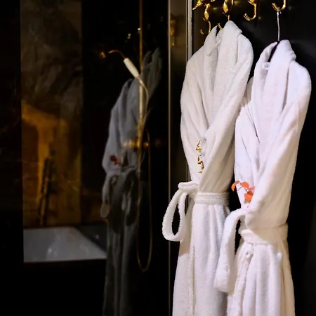 L'autel La Crypte Mysterieuse De - Sauna & Balneo