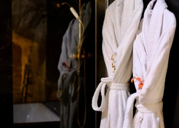 L'autel La Crypte Mysterieuse De - Sauna & Balneo